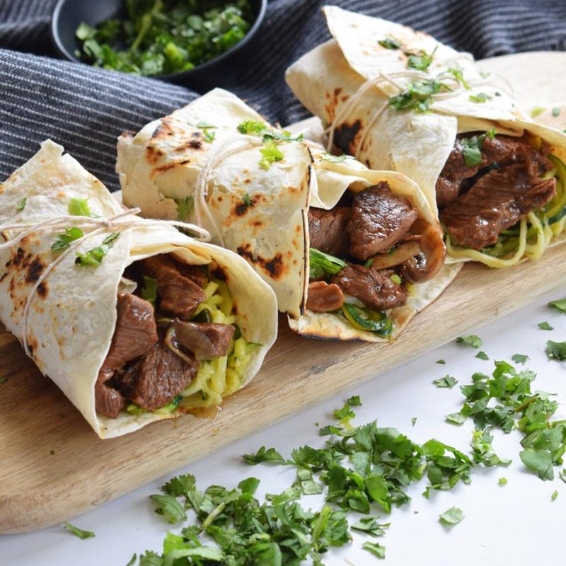 Rollitos de carne con cilantro